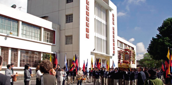 Metodologías activas para una educación con propósito en la Unidad Educativa San Gabriel Metodologías activas para una educación con propósito en la Unidad Educativa San Gabriel