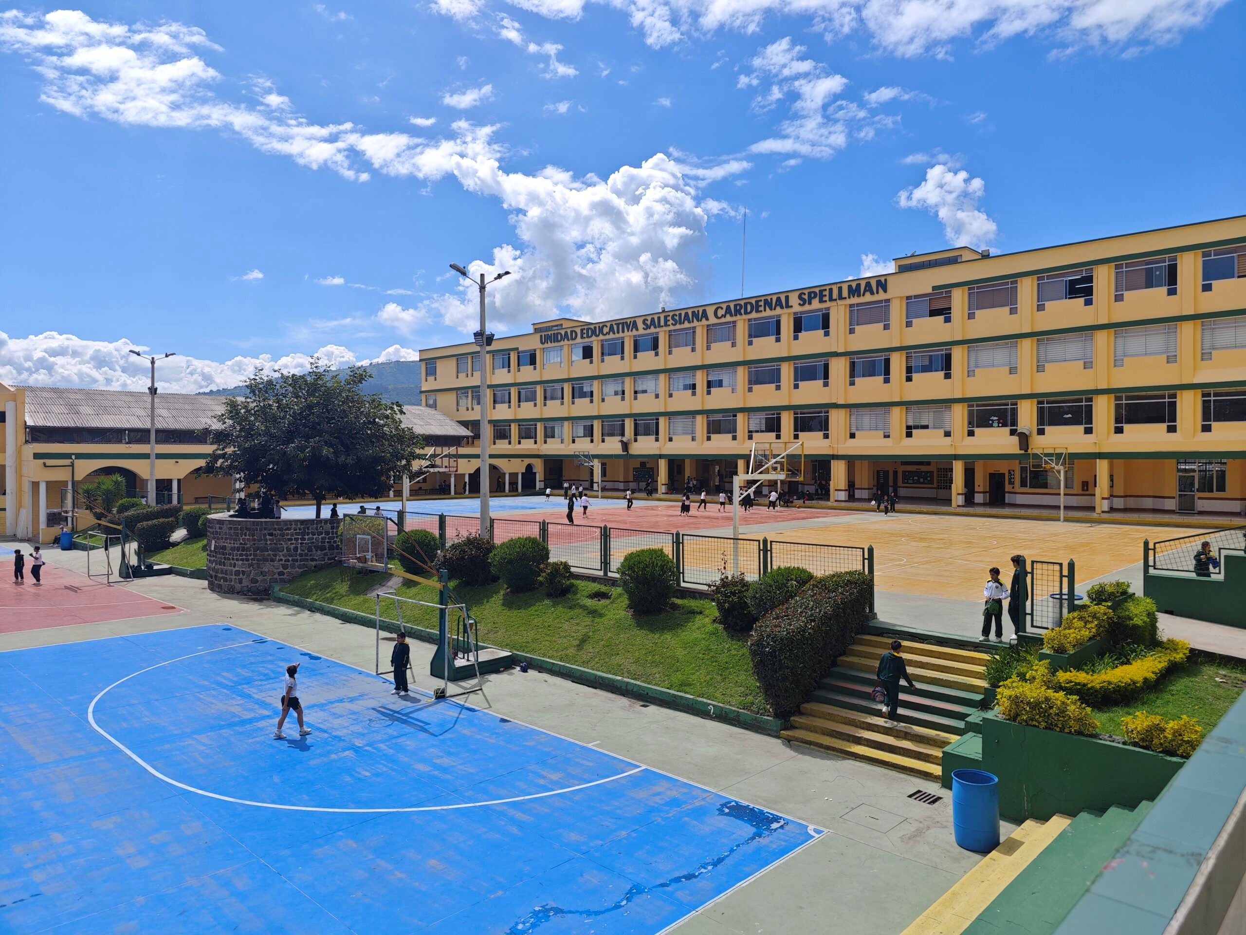 Colegio Spellman: una ubicación estratégica en la Ruta Viva